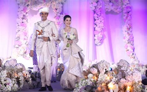 Vincent Tan Daughter Wedding / Inside Malaysian Heiress Chryseis Tan S Lavish Second Wedding In ...