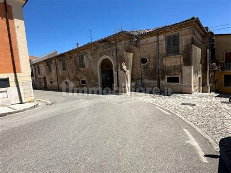 Vendita Terratetto Unifamiliare In Piazza Giuseppe Cersa San Martino