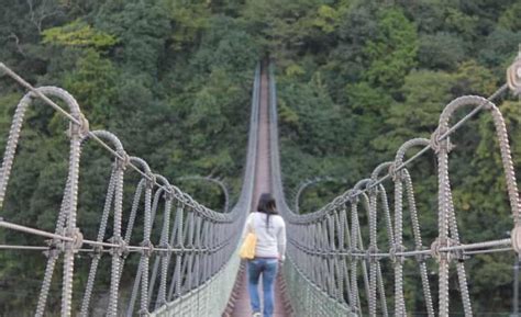 黒滝吊橋【黒滝・森物語村】日本最長級の恐怖の吊り橋 気まぐれファミリー弾丸旅物語