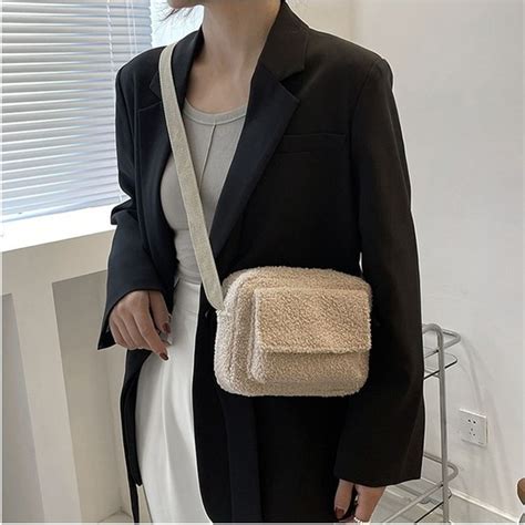 Masoffy Haki Kore Peluş Kumaş Kadın Omuz Crossbody Çanta Fiyatı