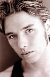 Gil Ofarim: Bio, Height, Weight, Age, Measurements – Celebrity Facts