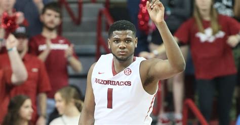 Arkansas vs Samford Preview - Arkansas Fight
