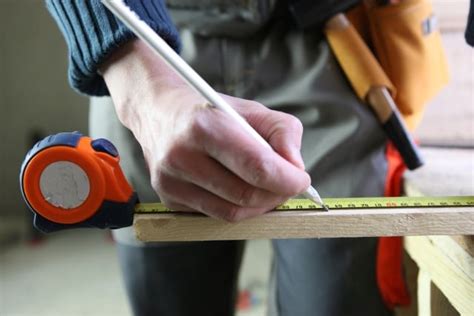 The Must-Have Tools for Beginner Woodworkers - TimberTown