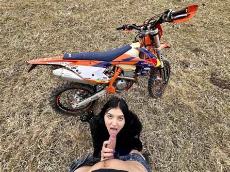 Porn Photos Of Lovely Chicks Drooling On Some Delicious Cocks 15 Photos