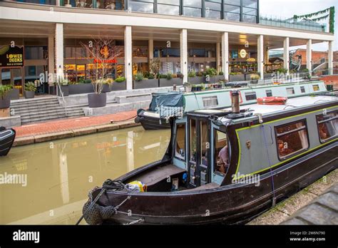 Canal Narrowboats On The Oxford Canal As It Passes Through Banbury