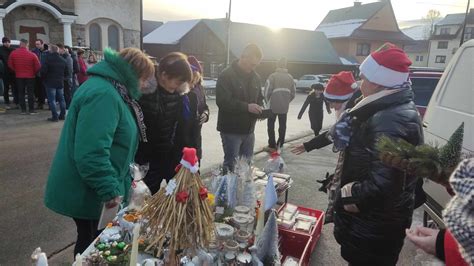 Dziś po każdej Mszy św kiermasz ciast i ozdób świątecznych Dursztyn