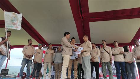 Foto Petani Pekalongan Dukung Prabowo Gibran Gantungkan Harapan