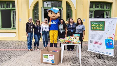 Campanha arrecada material escolar em vários pontos de Curitiba