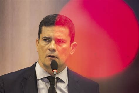 Deputados pedem criação de CPI para investigar Moro na Lava Jato