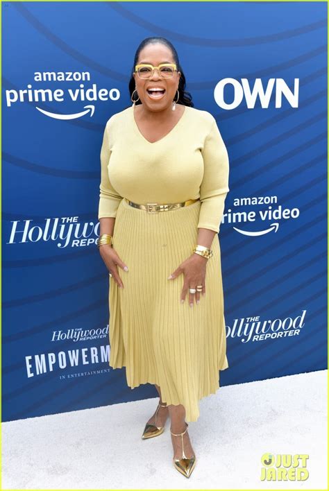 what is oprah winfrey's net worth 2021