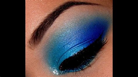 Super Easy Blue Eyeshadow Tutorial Youtube