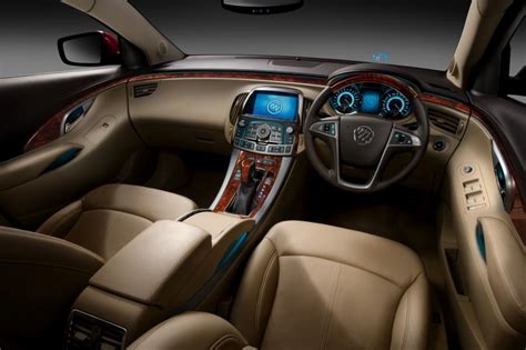 Buick Lucerne Photos Interior