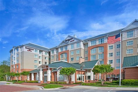 Courtyard by Marriott Baltimore Hunt Valley, Hunt Valley - Compare Deals