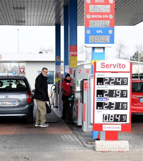 Effetto Caro Benzina Niente Assalto Ai Monti