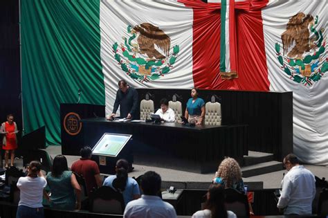 Aprueba Xvii Legislatura Adecuaciones Normativas En Materia Aduanera Y