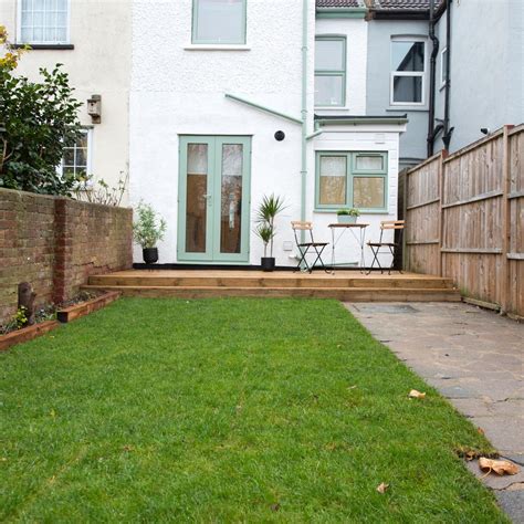 how to fix lumpy lawn