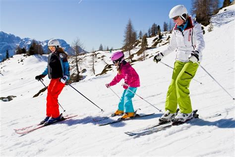 8 Best California Ski Resorts for Families | New To Ski