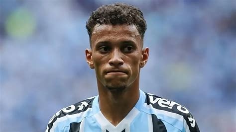 Grêmio bate o martelo e decide onde Bitello vai jogar