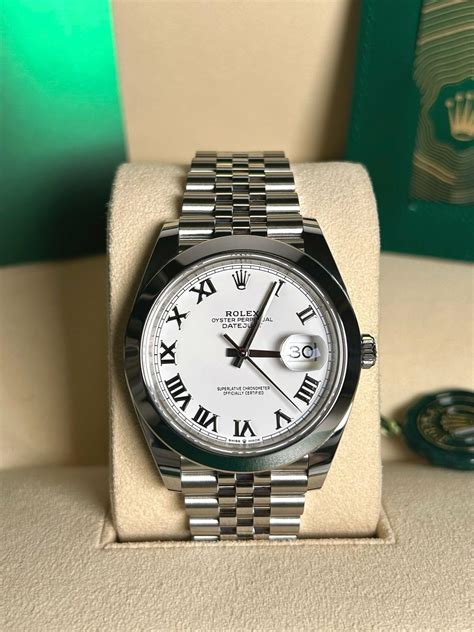 Rolex Datejust White Smooth Bezel Jubilee Bracelet Roman