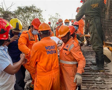 Bhiwandi Building Collapse Toll Rises To Six Search Rescue Ops