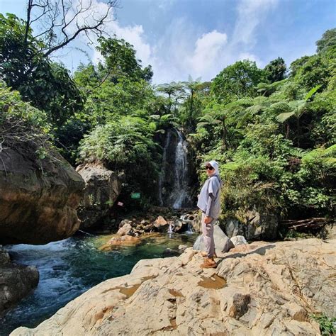 Wisata Curug Ciburial Bogor Info Rute Harga Lokasi Dan Tipsnya