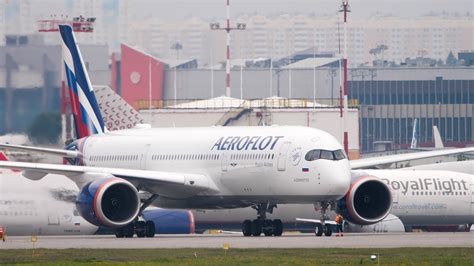 Passenger Airbus A350 of Aeroflot 7121627 Stock Video at Vecteezy