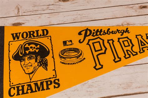 Vintage 1979 Mlb Pittsburgh Pirates World Champs Felt Pennant Black