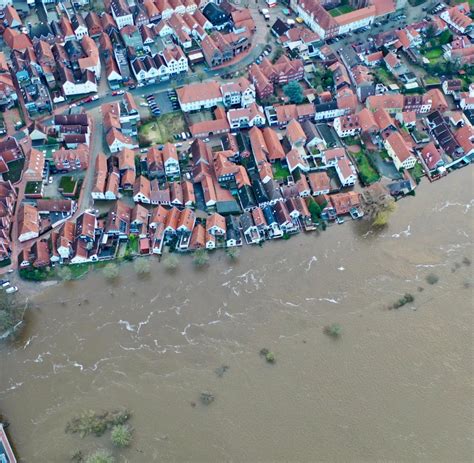 Wasser Der Elbe In Der Prignitz Steigt Zweite Alarmstufe Welt