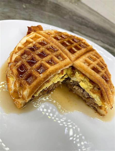 Waffle Breakfast Sandwich Fitnessnip