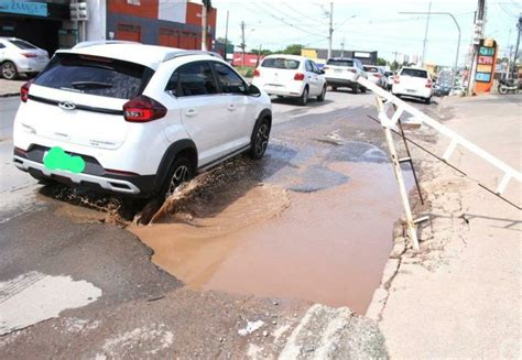 Projeto indeniza por buracos em Cuiabá FOLHAMAX