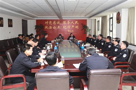 陕西警官职业学院党委认真学习贯彻习近平总书记在学校思政课教师座谈会重要讲话精神 陕西警察学院 党政办公室