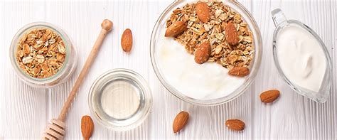 Healthy Yogurt: Everything You Need to Know - Live Naturally Magazine