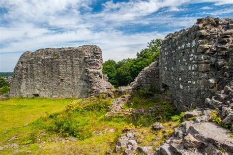 Caergwrle Castle History Travel And Accommodation Information