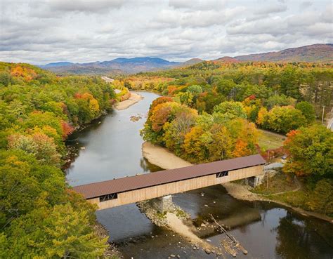 Covered Bridge and Fall foliage in New England | Fall landscape photography, Fall foliage ...