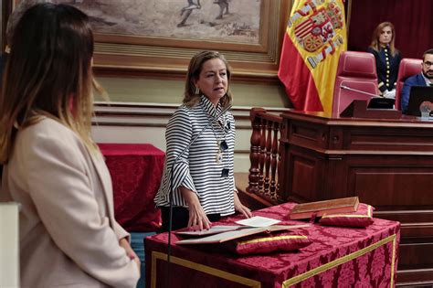 Fotos Astrid P Rez Nueva Presidenta Del Parlamento De Canarias