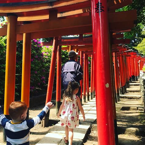 NEZU SHRINE - The Tokyo Chapter