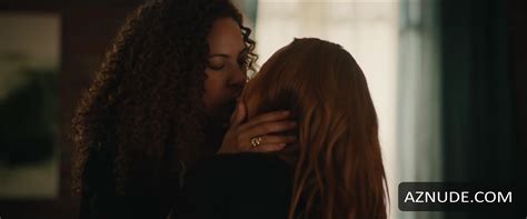 LAUREN AMBROSE Nude AZNude