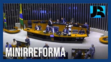 Câmara dos Deputados aprova primeiro projeto da minirreforma eleitoral