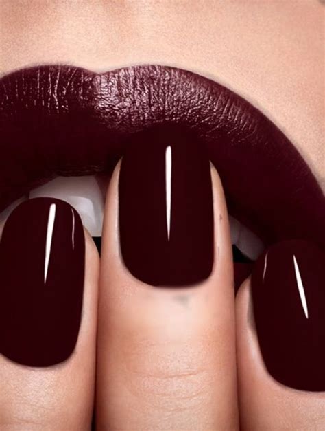 Top 10 Best Fall Winter Nail Colors 2019-2020 Ideas & Trends