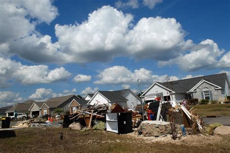 Hurricane Florence Aftermath Still 'Pretty Rough' - Word&Way