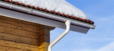 How to Determine Gutter Placement and Hanger Spacing | DoItYourself.com