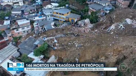 V Deo N Mero De Mortos Chega A Em Petr Polis Rj G