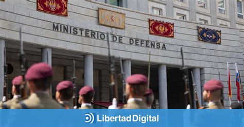 Defensa Acuerda Con Madrid La Reserva De 50 Plazas De Agente De