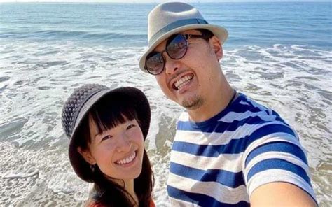 Who Is Marie Kondo S Husband Takumi Kawahara Their Marriage And