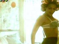 Naked Beyoncé Knowles in Irreplaceable