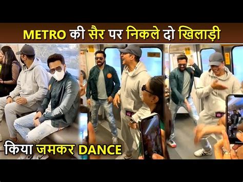 Akshay Kumar And Emraan Hashmi Dance In The Mumbai Metro Give Surprise