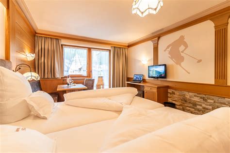 Doppelzimmer Hotel Tina Ischgl Zimmer Und Ferienwohnungen In Ischgl