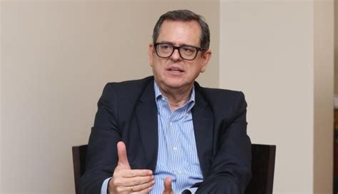 Carlos Rabascall Anuncia Su Precandidatura A La Presidencia Del Ecuador