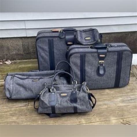 Saks Fifth Avenue Bags Vintage Th Avenue Luggage Set Poshmark