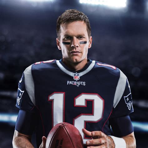 Tom Brady - Madden 18 Cover Athlete - EA SPORTS Official Site